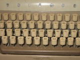 Alte Schreibmaschine aus Taxibetrieb